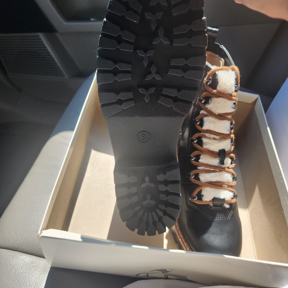 Women's Cozy Black and Brown Winter Boots - Picture 2 of 3